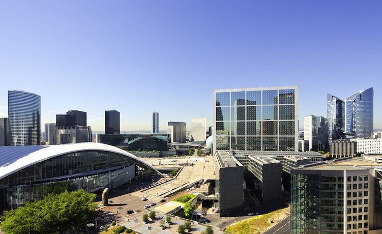 Pullman Paris La Defense