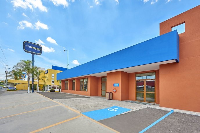 City Express Queretaro