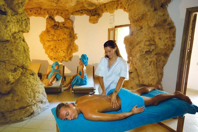Domina Aquamarine Hotel & Resort