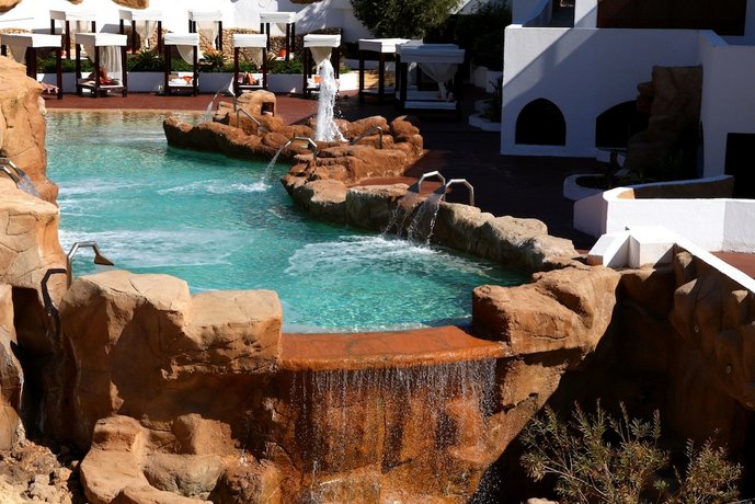 Domina Aquamarine Hotel & Resort