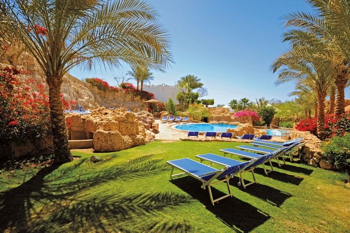 Domina Aquamarine Hotel & Resort