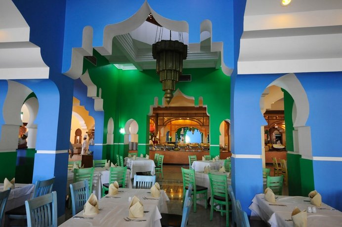 Domina Aquamarine Hotel & Resort