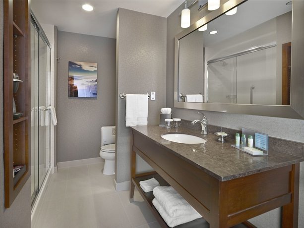 Hampton Inn by Hilton Halifax Downtown