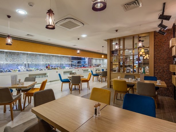 Holiday Inn Antalya - Lara