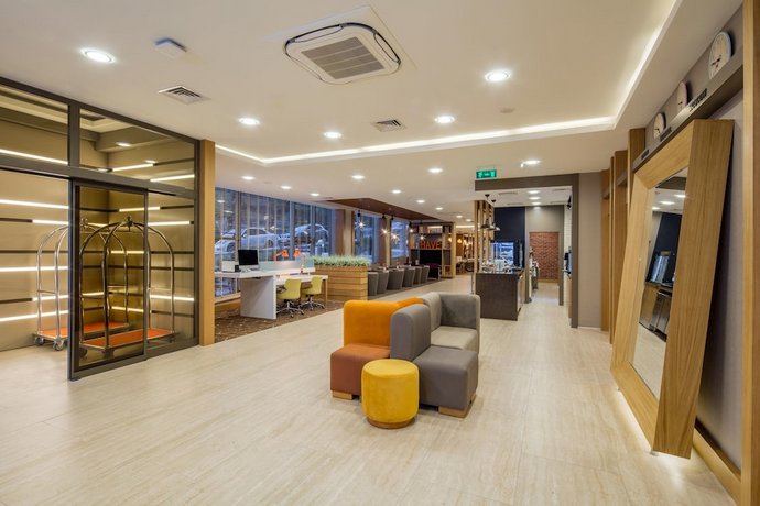 Holiday Inn Antalya - Lara
