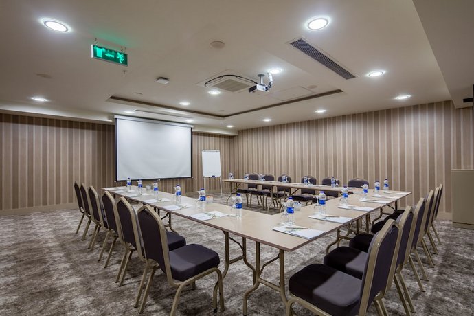 Holiday Inn Antalya - Lara