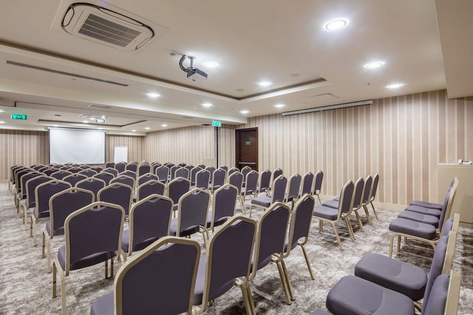 Holiday Inn Antalya - Lara