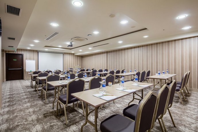Holiday Inn Antalya - Lara