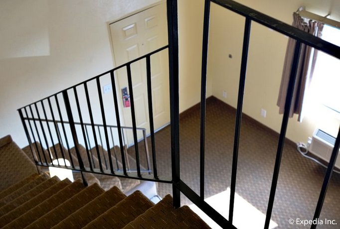 Key Inn & Suites