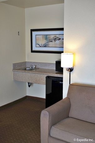 Key Inn & Suites