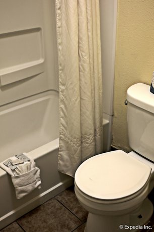 Key Inn & Suites