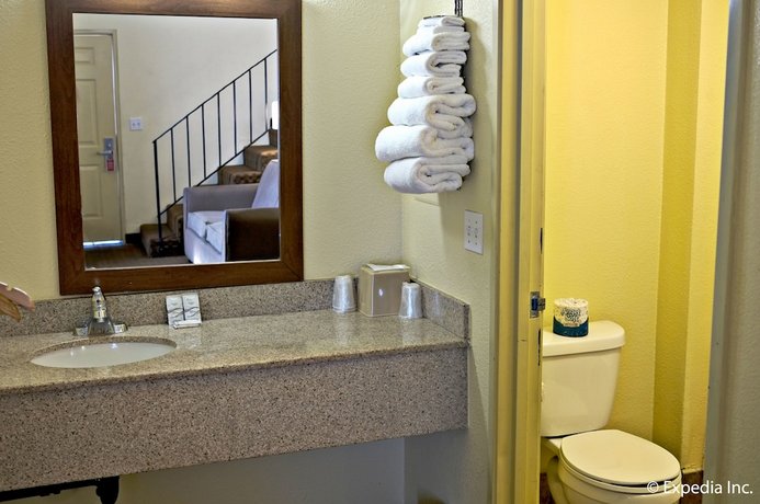 Key Inn & Suites
