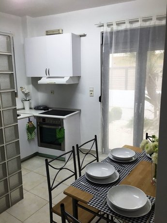 Chris Apartments Rhodes