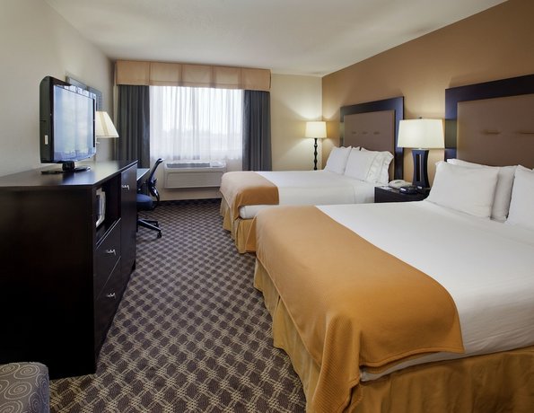 Holiday Inn Express Hotel Union City