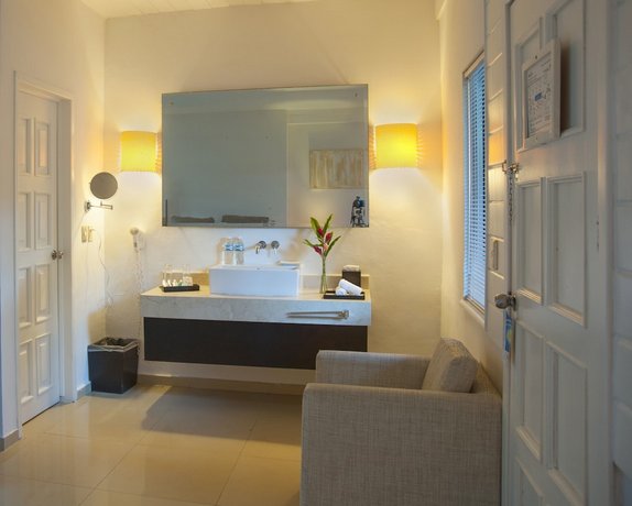 Magic Blue Boutique Hotel