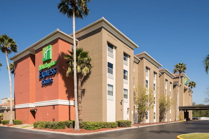 Holiday Inn Express & Suites Orlando International Airport
