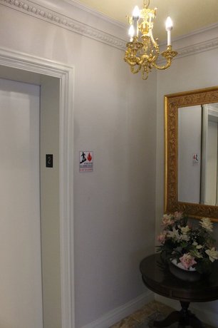 Carlyle Hotel