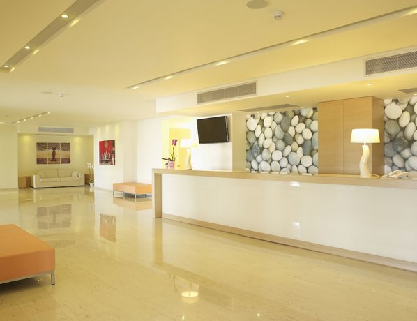 Lindos White Hotel & Suites