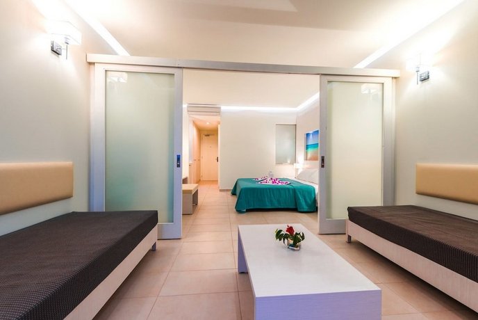Lindos White Hotel & Suites