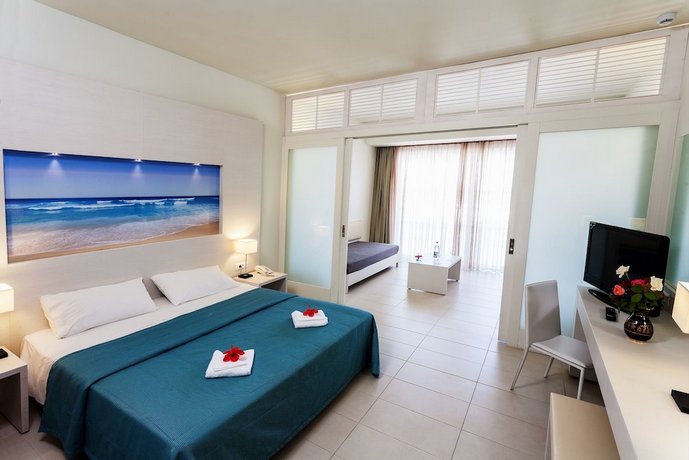 Lindos White Hotel & Suites