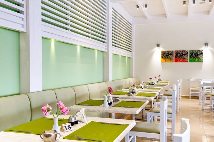 Lindos White Hotel & Suites