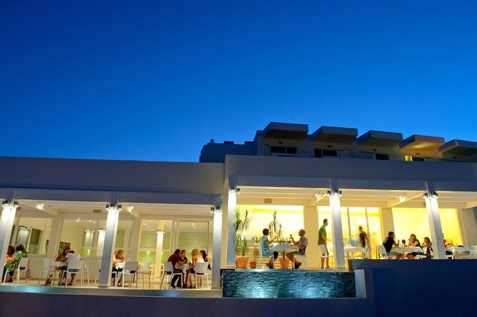 Lindos White Hotel & Suites