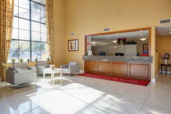 Stanton Inn & Suites