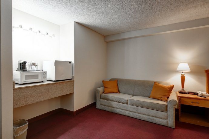 Stanton Inn & Suites