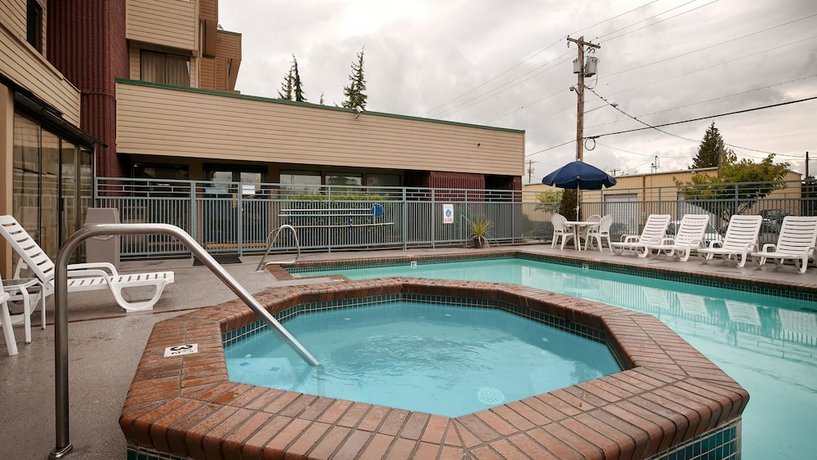 Best Western Cascadia Inn