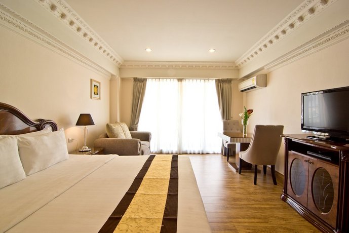 LK Royal Suite