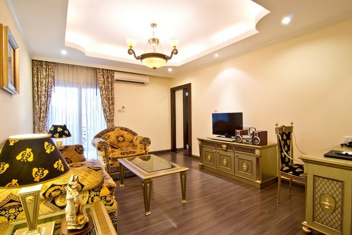 LK Royal Suite