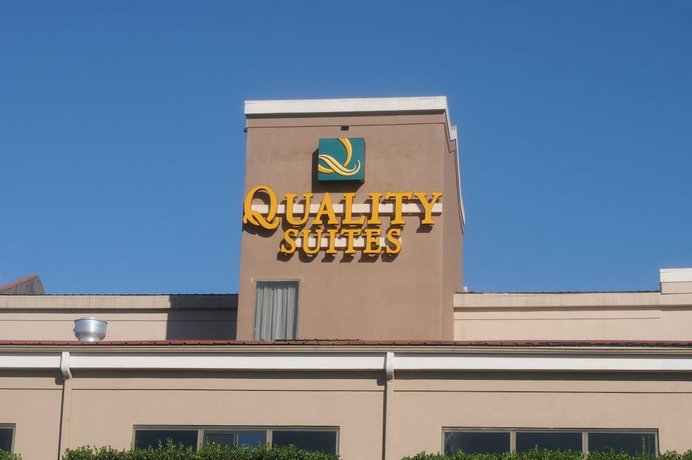 Quality Suites Morristown