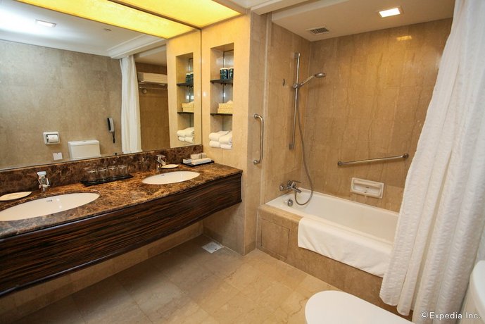 York Hotel Singapore