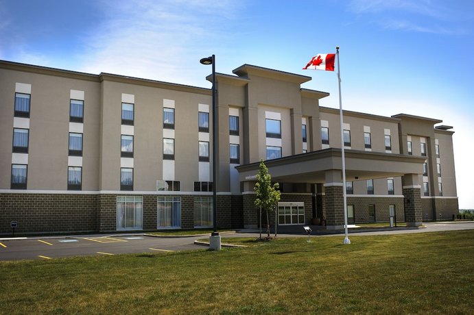 Hampton Inn & Suites Truro NS