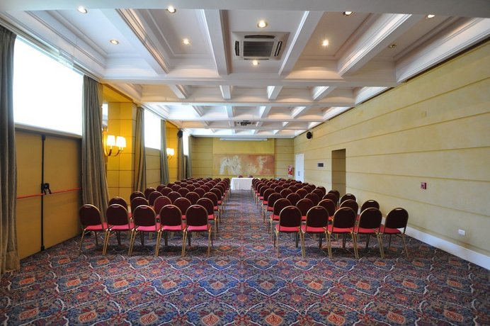 Amerian Executive Hotel Mendoza