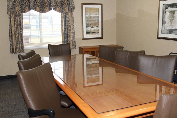 Candlewood Suites Syracuse-Airport