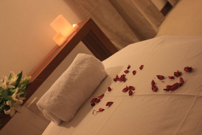 AXSUR Design Hotel