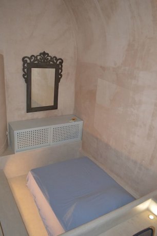 Pyrgos Old Winery Villa