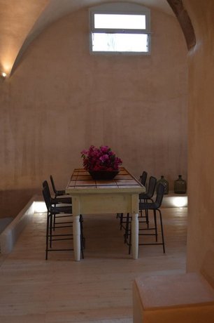 Pyrgos Old Winery Villa