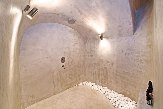 Pyrgos Old Winery Villa