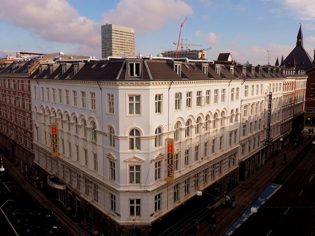 Urban House Copenhagen by MEININGER