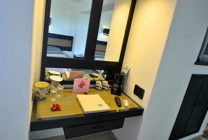 Hotel B Cozumel-Boutique by the Sea