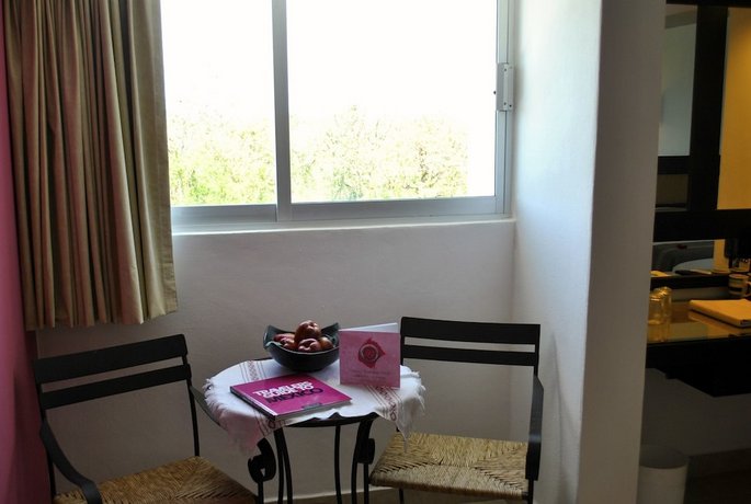 Hotel B Cozumel-Boutique by the Sea