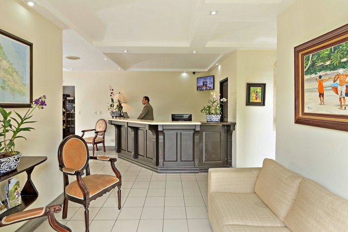 Casa Conde Hotel & Suites