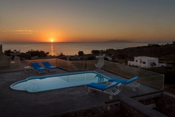 Queen of Santorini