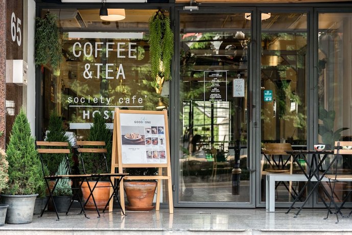 Good One Hostel & Cafe Bar
