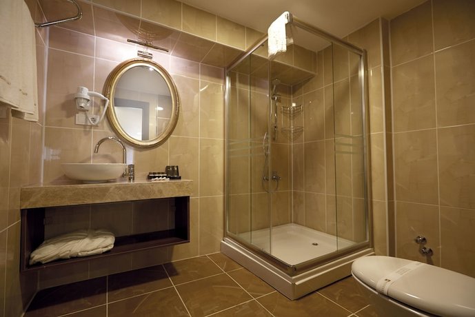 Marmara Place Old City Hotel