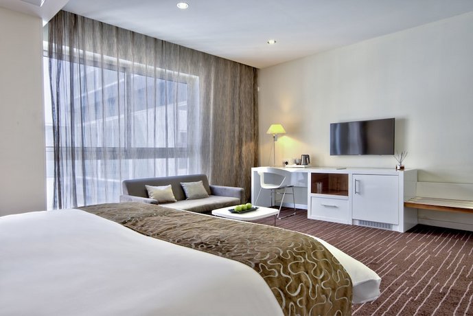 The George Urban Boutique Hotel
