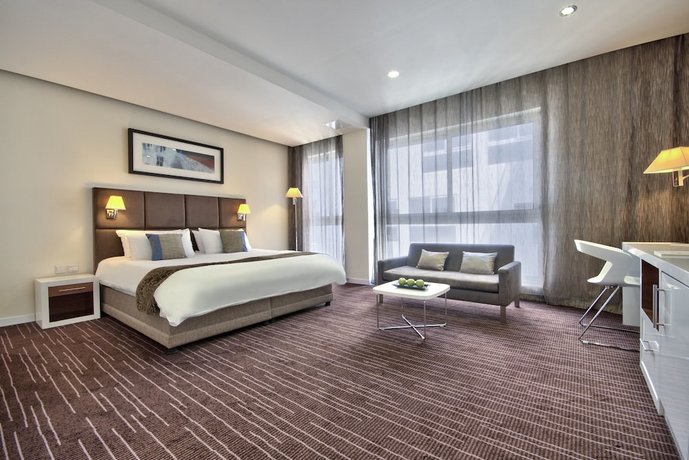 The George Urban Boutique Hotel