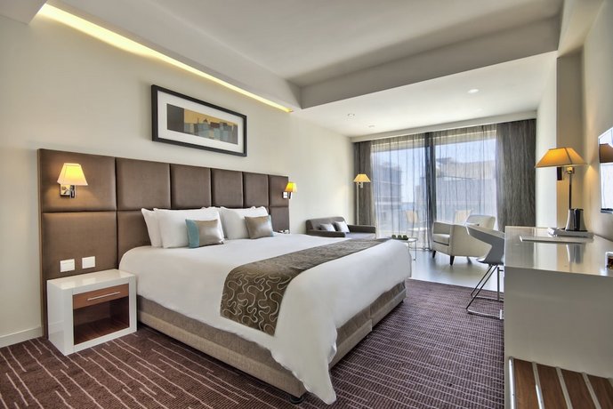 The George Urban Boutique Hotel